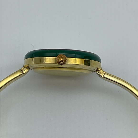 Gucci Bezel Watch - Picture 4 of 9